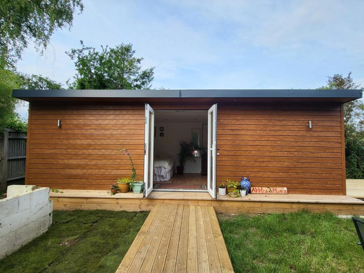 The Apple And Plum Cottage Studio Apartment New Reading Bagian luar foto